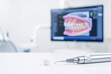 Missing Teeth Treatment in Turkey: Dental Implant Planning for International Patients